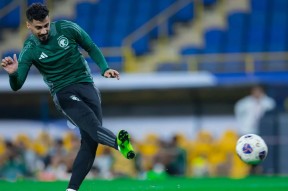 中欧体育登录入口-加时末段萨克拉门托国王备战葡超，状态回暖细节曝光，压力陡增，资深球员宣示担当(穆里尼奥有加盟那不勒斯可能性)